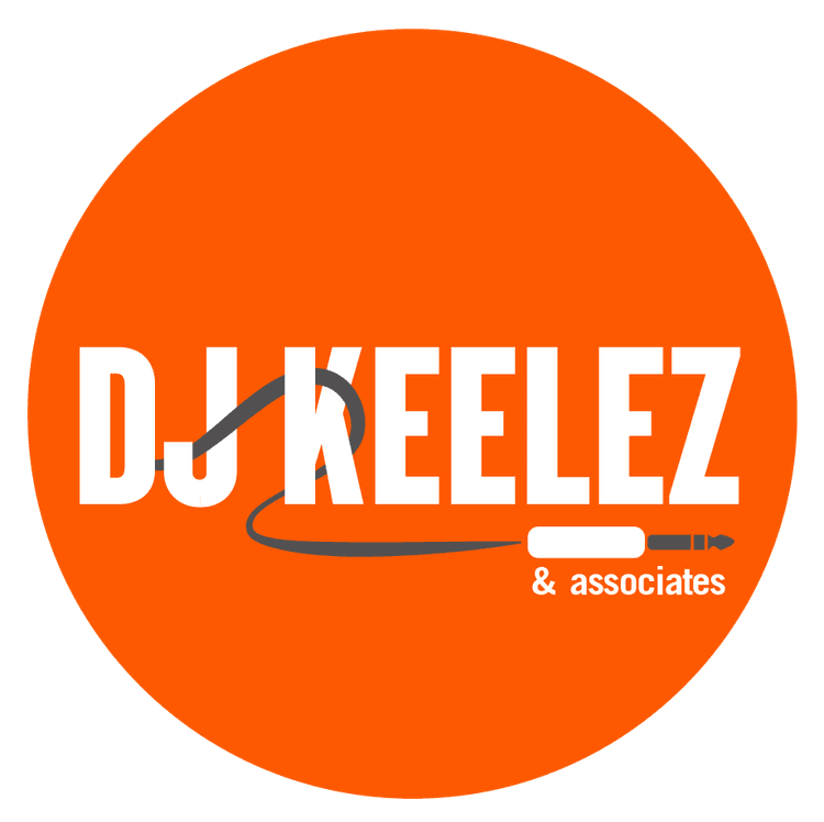 headshot of los angeles wedding DJ Keelez